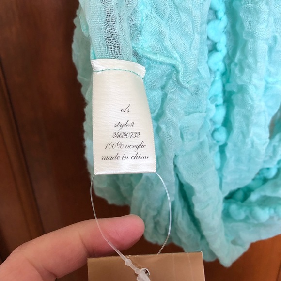 Infinity Scarf - Picture 2 of 4